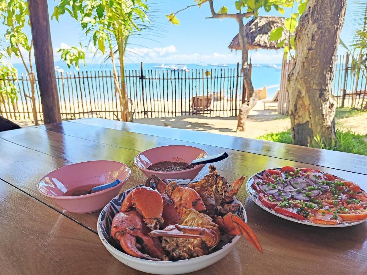 Villa Mbolatsara Nosy-Be Buitenkant foto